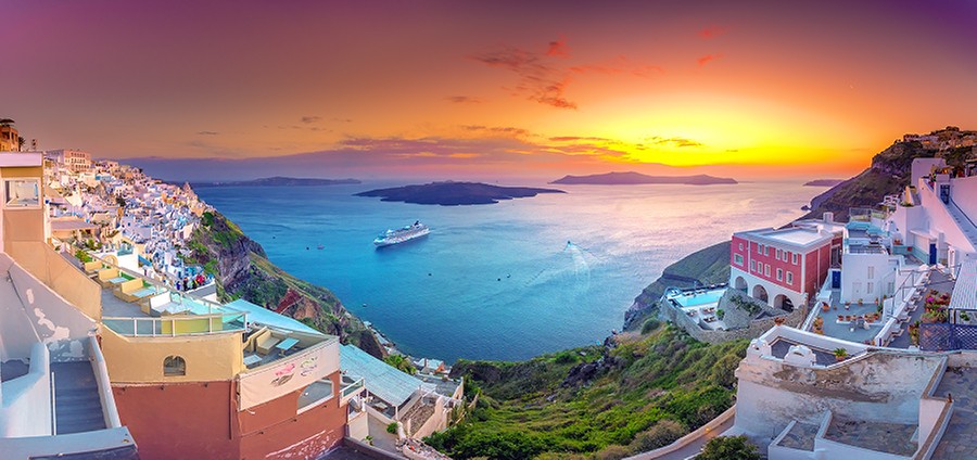 Why You Should Be Selling Cruises in 2020 as a Travel Agent
